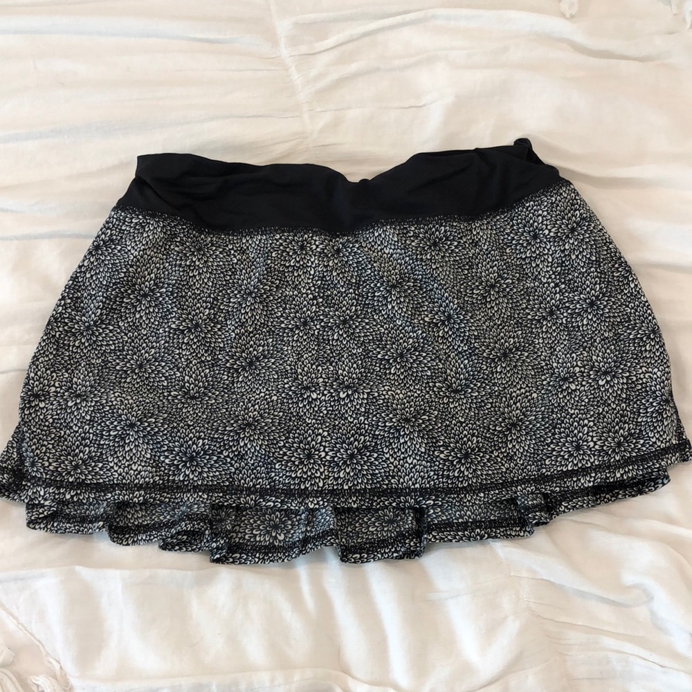 Lululemon skirt